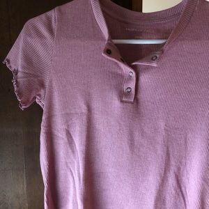 Pink lettuce edge cropped tee